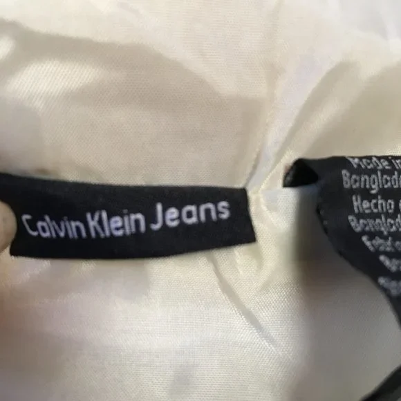 Calvin Klein Jeans Infant Tan Puffer Vest - Size 6/9 Mos - Picture 6 of 10